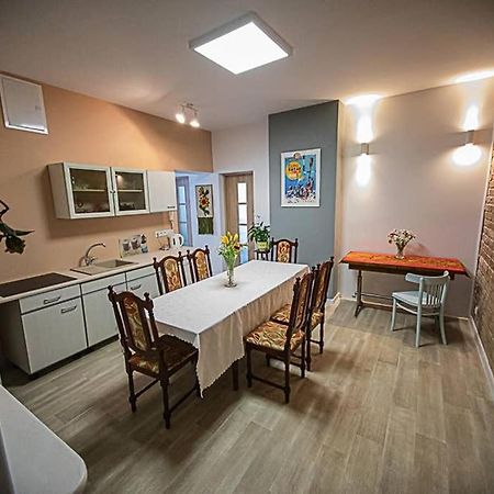 Apartament Rynek Leśna Eksteriør billede